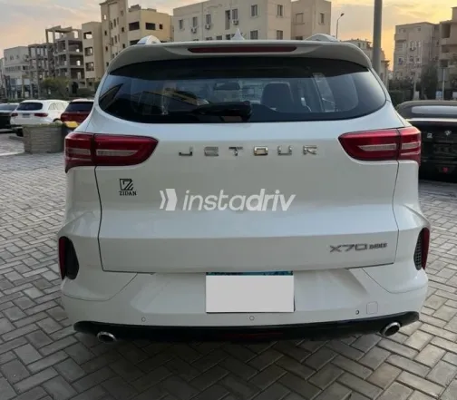 جيتور X70S 2021 أبيض مستعملة للبيع - 4