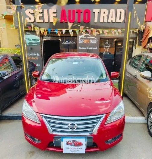 نيسان سنترا 2019 أحمر مستعملة للبيع - 1