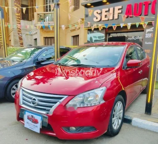 نيسان سنترا 2019 أحمر مستعملة للبيع - 3