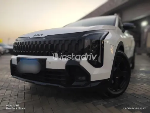 كيا سبورتاج 2025 أبيض مستعملة للبيع - 3