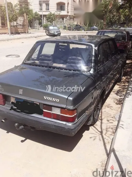 فولفو 240 1992 رمادي مستعملة للبيع - 8