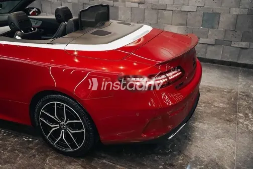 مرسيدس E 200 2023 أحمر مستعملة للبيع - 5