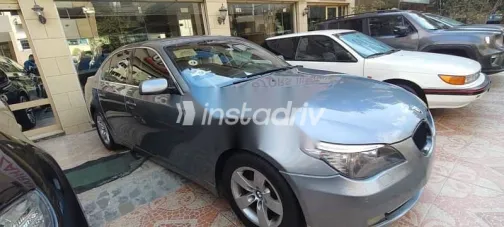 بي ام دبليو 523 2008 رمادي مستعملة للبيع - 1