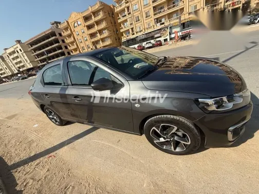 سيتروين سي اليزيه 2022 فضي مستعملة للبيع - 5