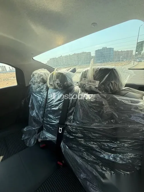 سيتروين سي اليزيه 2022 فضي مستعملة للبيع - 8