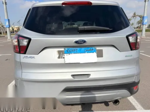 فورد كوجا 2017 فضي مستعملة للبيع - 5
