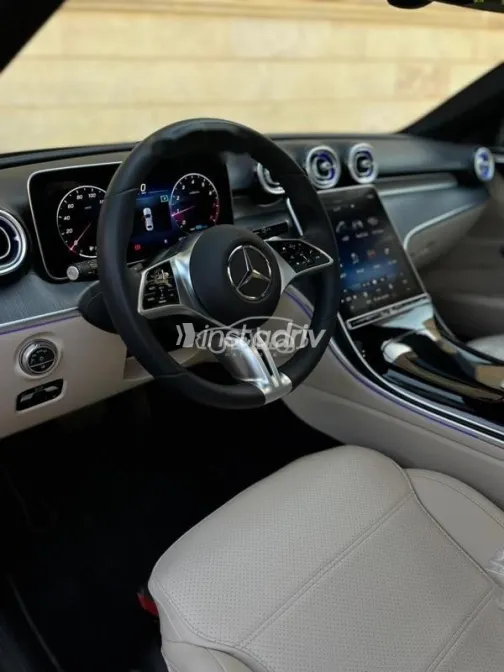 Mercedes C 180 2022 Black Used for Sale - 3