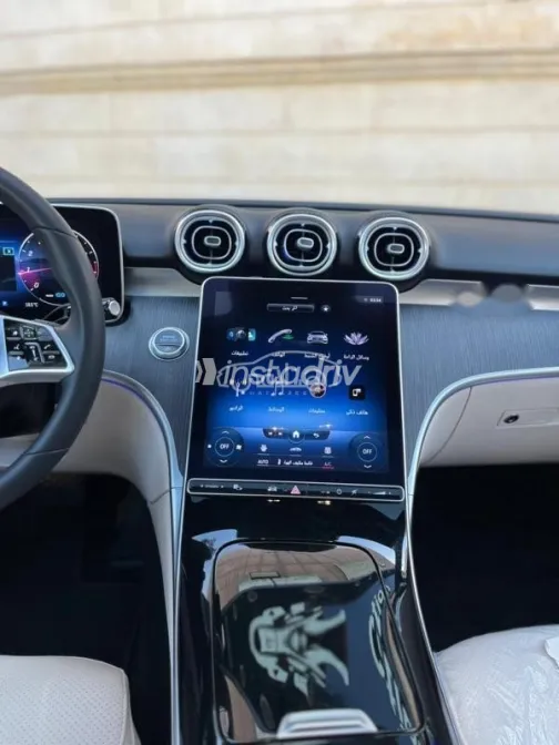 Mercedes C 180 2022 Black Used for Sale - 4