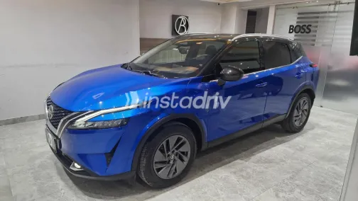 نيسان قشقاي 2022 أزرق غامق مستعملة للبيع - 3