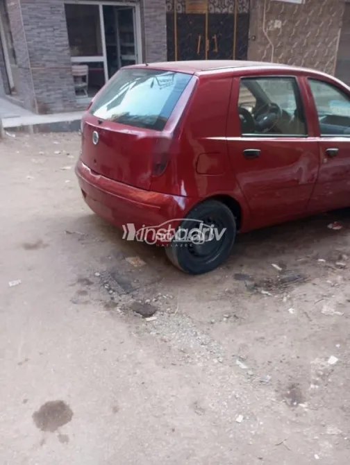 Fiat Punto 2011 Red Used for Sale - 4