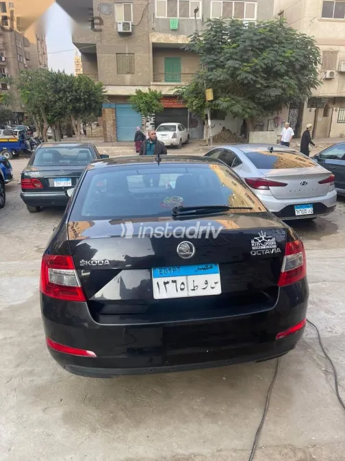 Skoda Octavia 2015 Black Used for Sale - 4