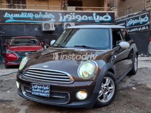 Mini Cooper 2011 Brown Used for Sale - 1