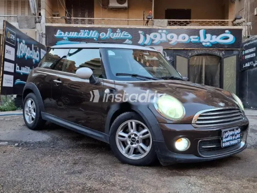 Mini Cooper 2011 Brown Used for Sale - 2