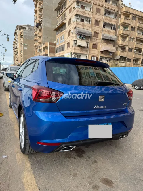 Seat Ibiza 2024 White Used for Sale - 1