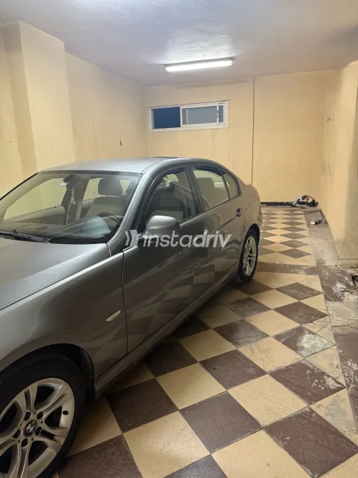 بي ام دبليو 316 2009 أبيض مستعملة للبيع - 5