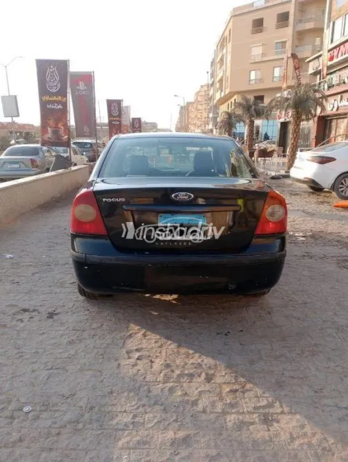 فورد فوكس 2006 أسود مستعملة للبيع - 3