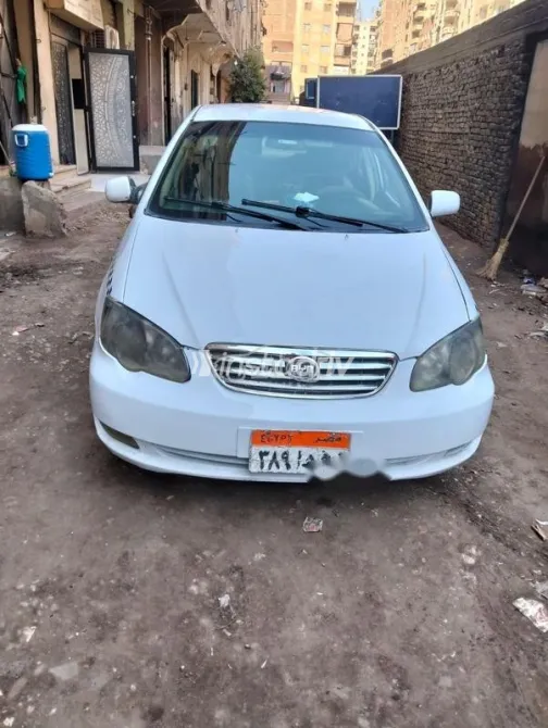 بى واى دى‬ F3 2012 أبيض مستعملة للبيع - 4