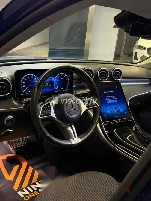 Mercedes C 200 2018 Dark Blue Used for Sale - 4