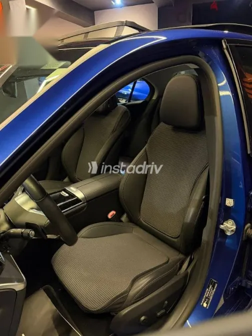 Mercedes C 200 2018 Dark Blue Used for Sale - 8