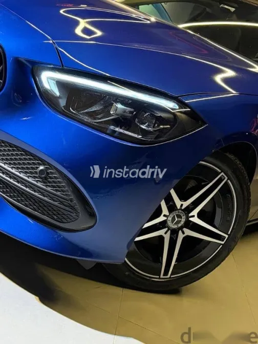 Mercedes C 200 2018 Dark Blue Used for Sale - 9