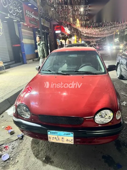 تويوتا كورولا 1999 أحمر مستعملة للبيع - 2