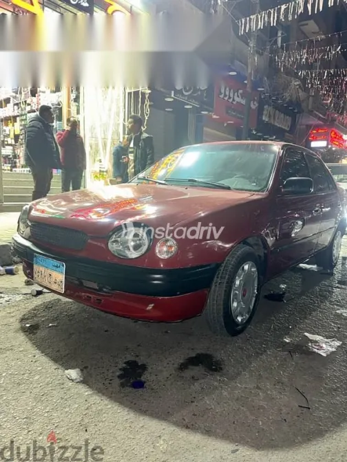 تويوتا كورولا 1999 أحمر مستعملة للبيع - 3