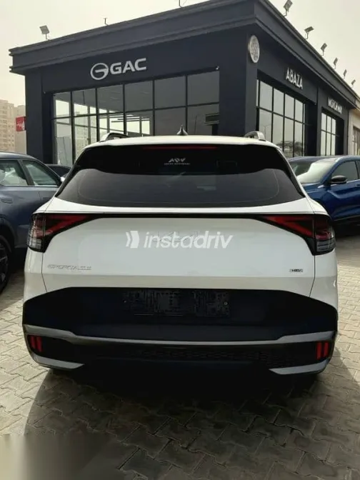 كيا سبورتاج 2023 أبيض جديدة للبيع - 3