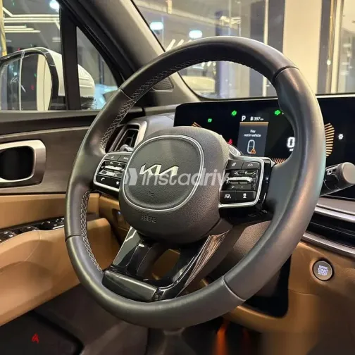 Kia Sorento 2023 White New for Sale - 5