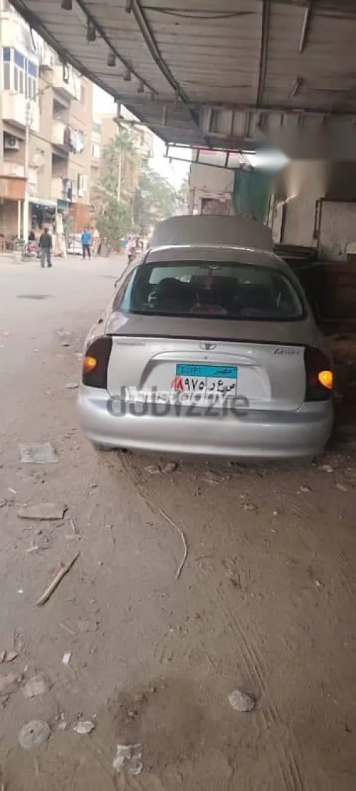 دايو لانوس 2002 فضي مستعملة للبيع - 2