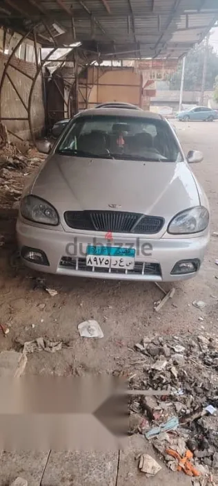 دايو لانوس 2002 فضي مستعملة للبيع