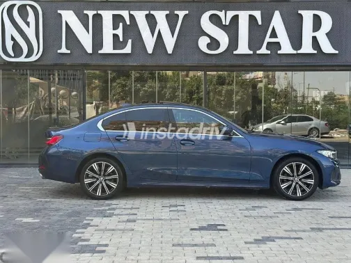 BMW 320 2024 Dark Blue Used for Sale - 4