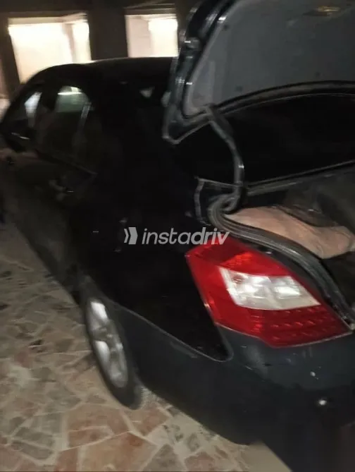 جيلي امجراند 2015 أسود مستعملة للبيع - 3