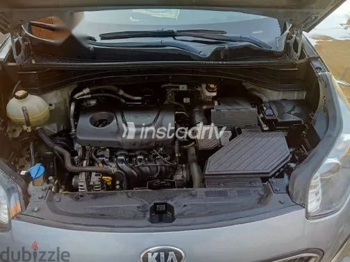 كيا سبورتاج 2019 فضي مستعملة للبيع - 5
