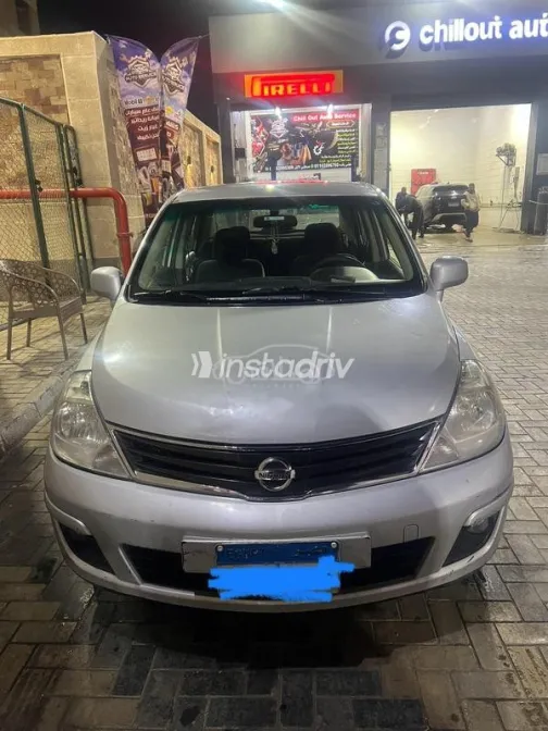 Nissan Tiida 2013 Silver Used for Sale - 1