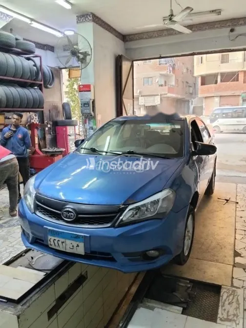 بى واى دى‬ F3 2023 أبيض مستعملة للبيع - 2