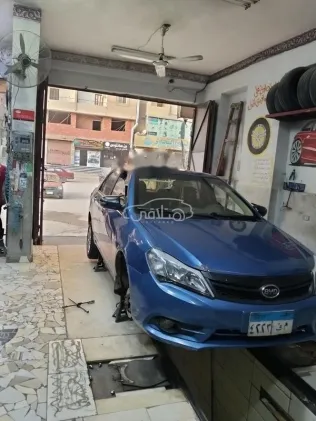 بى واى دى‬ F3 2023 أبيض مستعملة للبيع