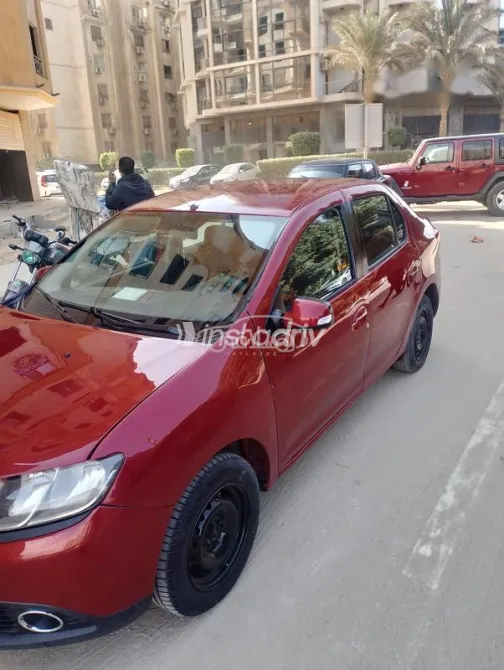 رينو لوجان 2016 أحمر مستعملة للبيع - 4