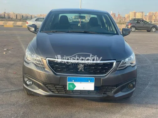 بيجو 301 2021 أبيض مستعملة للبيع - 1