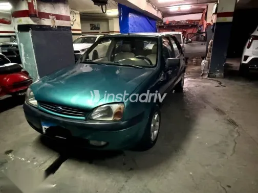 فورد فيستا 2000 أخضر مستعملة للبيع - 2