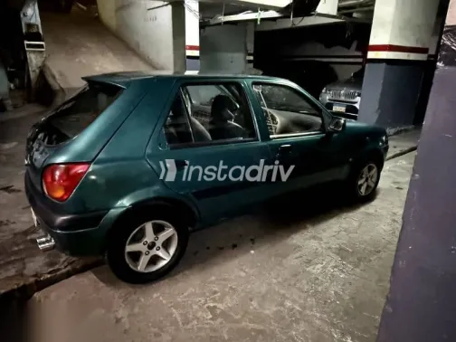 فورد فيستا 2000 أخضر مستعملة للبيع - 5