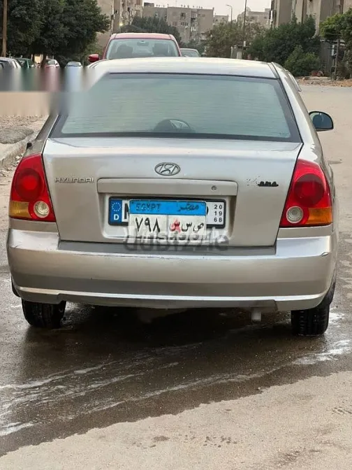 Hyundai Verna 2009 Silver Used for Sale - 2