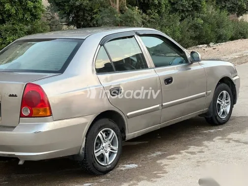 Hyundai Verna 2009 Silver Used for Sale - 4