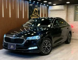 Skoda Octavia 2022 White Used for Sale