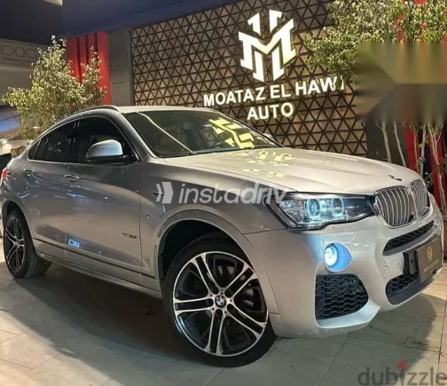 بي ام دبليو X4 2017 فضي مستعملة للبيع - 1