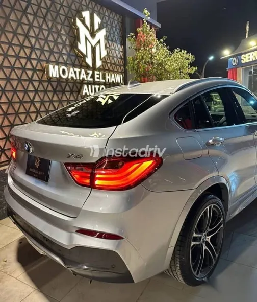 بي ام دبليو X4 2017 فضي مستعملة للبيع - 4