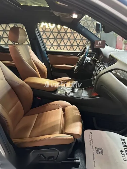 بي ام دبليو X4 2017 فضي مستعملة للبيع - 5