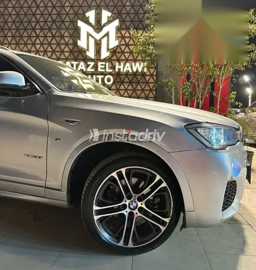 بي ام دبليو X4 2017 فضي مستعملة للبيع - 6