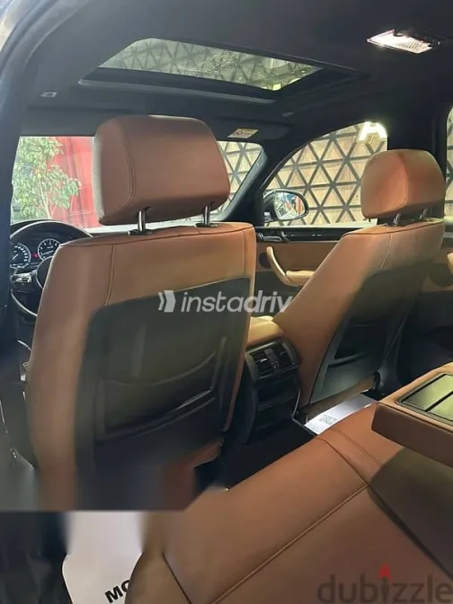 بي ام دبليو X4 2017 فضي مستعملة للبيع - 10