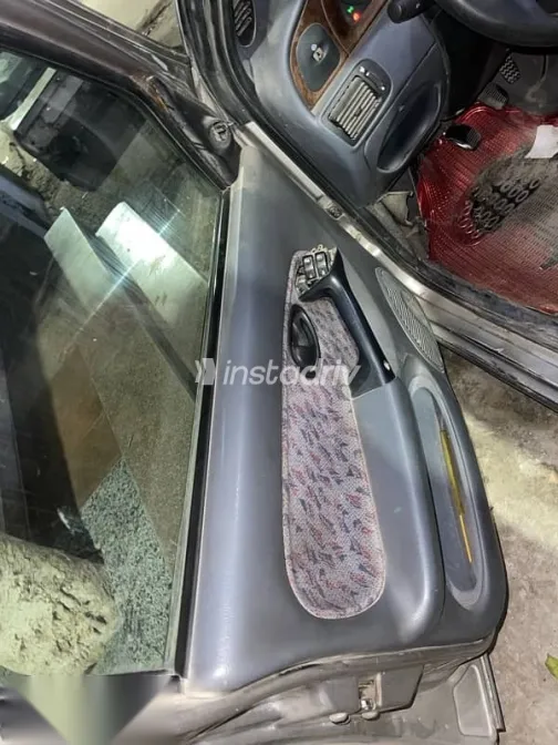 فيات سينا 2002 فضي مستعملة للبيع - 10