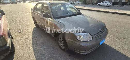 هيونداي فيرنا 2007 رمادي مستعملة للبيع - 3